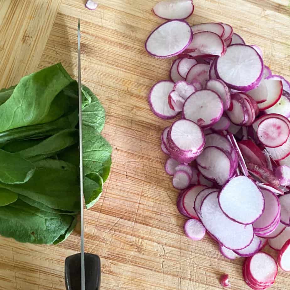 showing how to cut radish greens